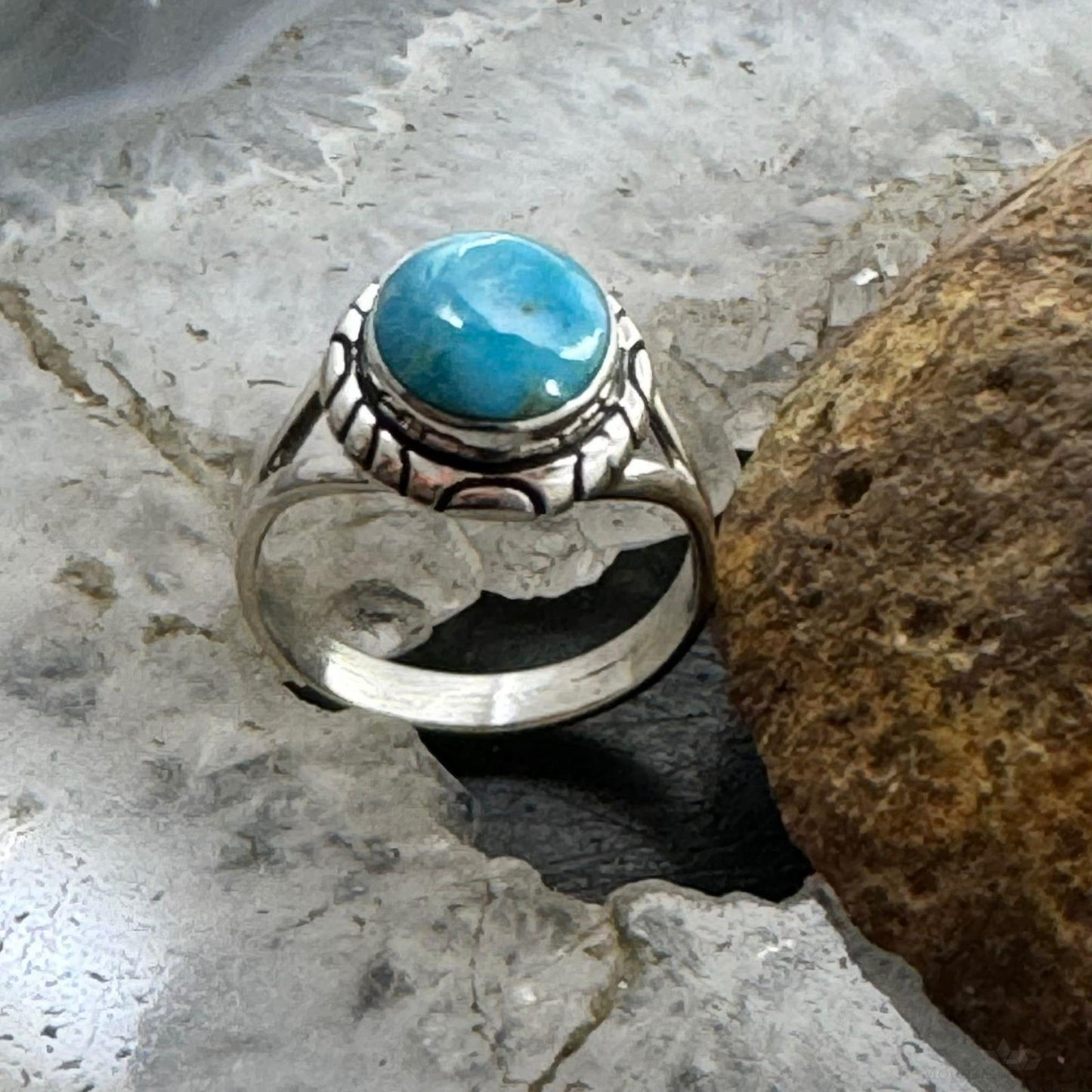 Native American Sterling Silver Oval Kingman Turquoise Ring Size 6 For Women