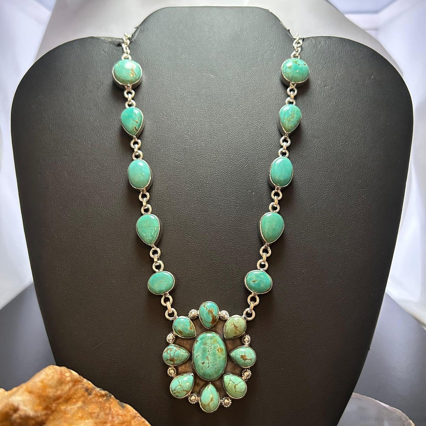 Sterling Silver Southwestern Style Tyrone Turquoise Cluster 18" Necklace For Women