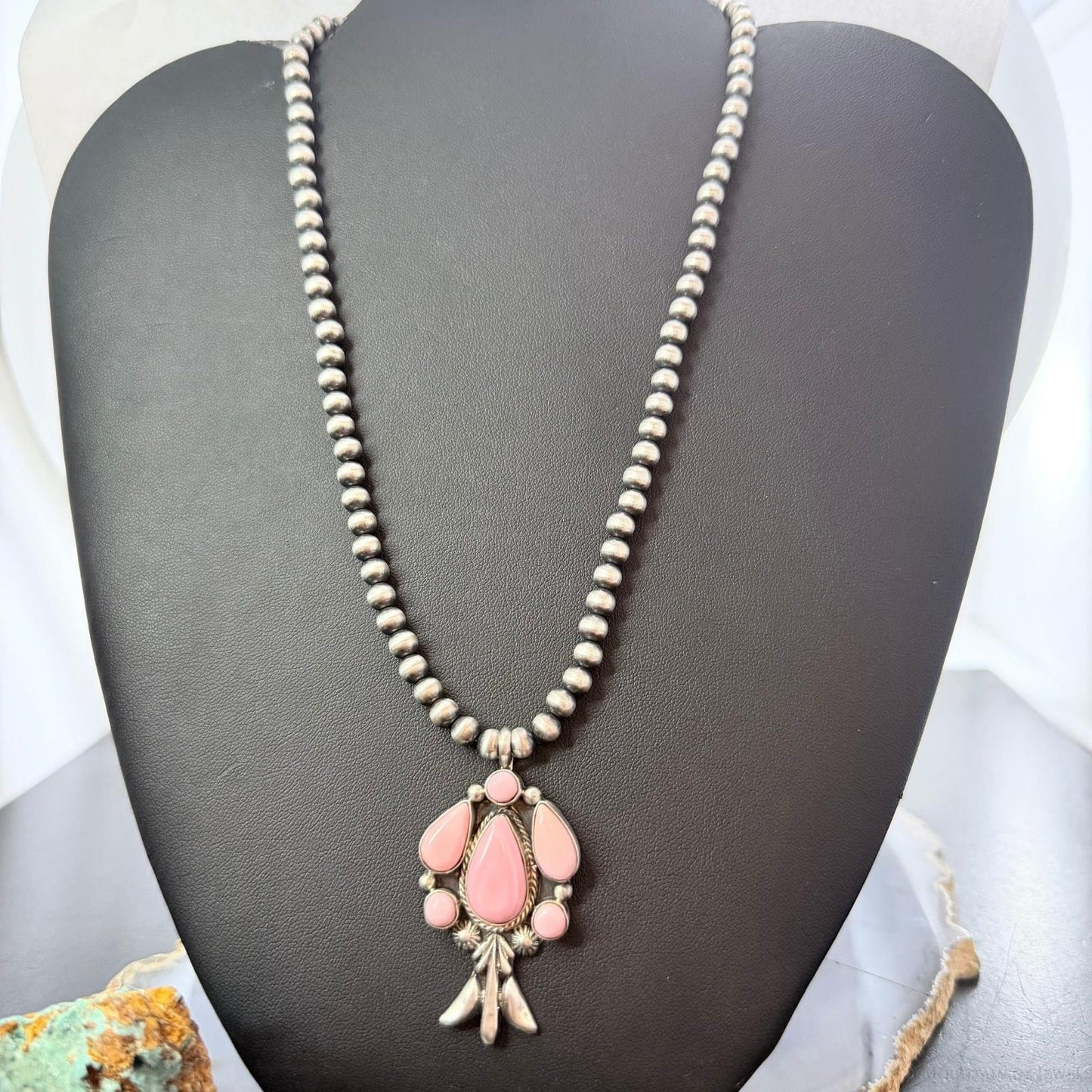 Running Bear Native American Sterling Pink Conch Pendant 15" Necklace For Women