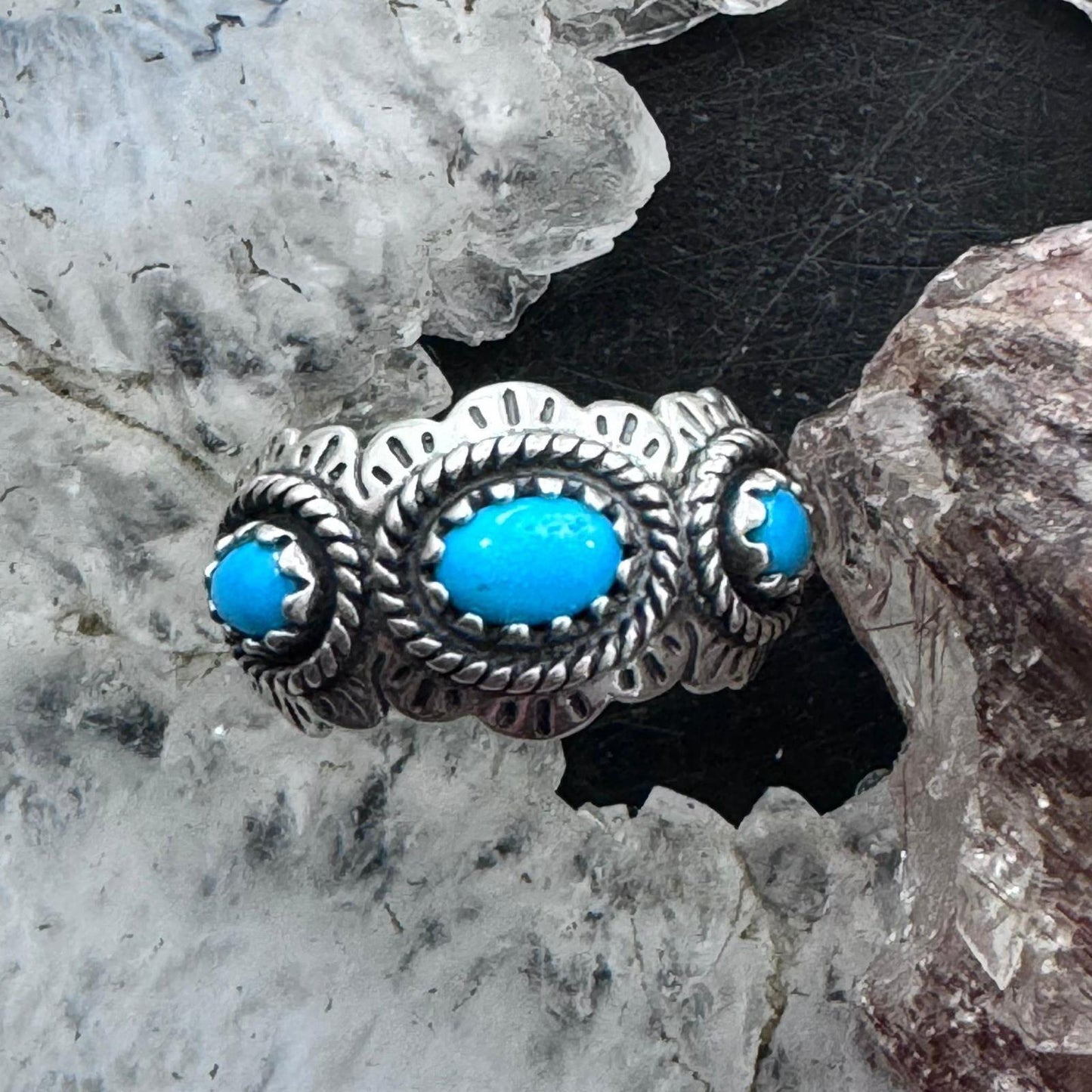 Carolyn Pollack Sterling Silver 3 Sleeping Beauty Turquoise Ring Size 4.25 For Women