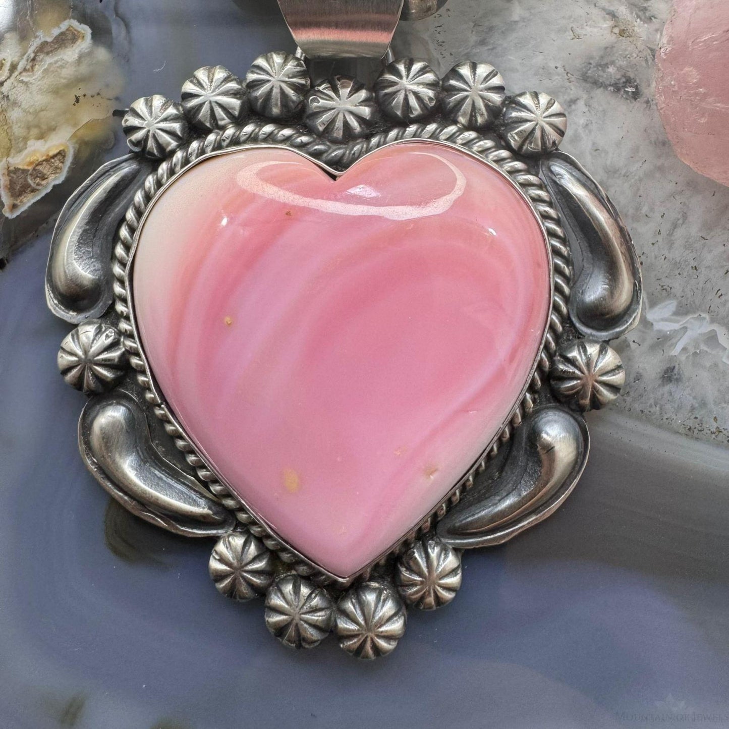 Jeff James Sterling Silver Large Pink Conch Decorated Heart Pendant For Women