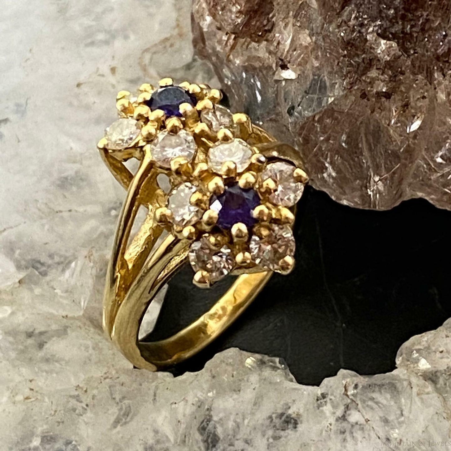 Vintage 14K Yellow Gold Diamonds & Sapphire Floral Lady's Ring Sz 4.5 For Women