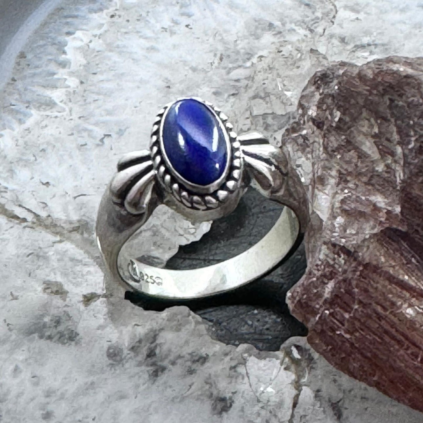 Carolyn Pollack Sterling Silver Oval Lapis Decorated Ring Size 10 For Women