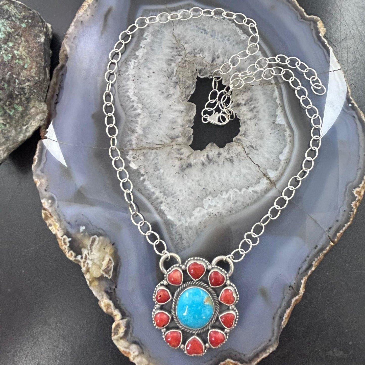 Native American Sterling Silver Round Turquoise &Coral Heart Cluster Pendant W/Necklace For Women