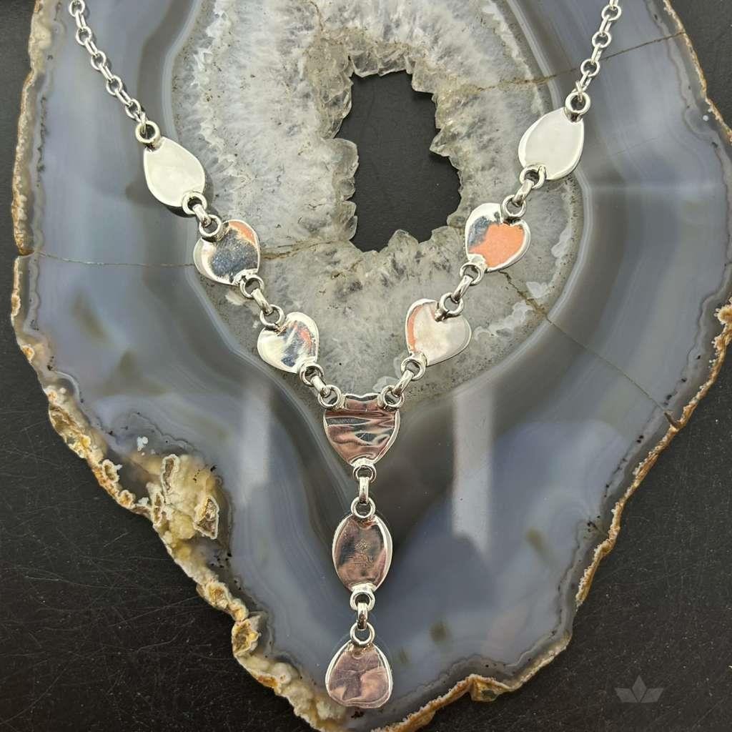 Sterling Silver Southwestern Style Pink Conch & Palomino Lariat 22" Necklace For Women