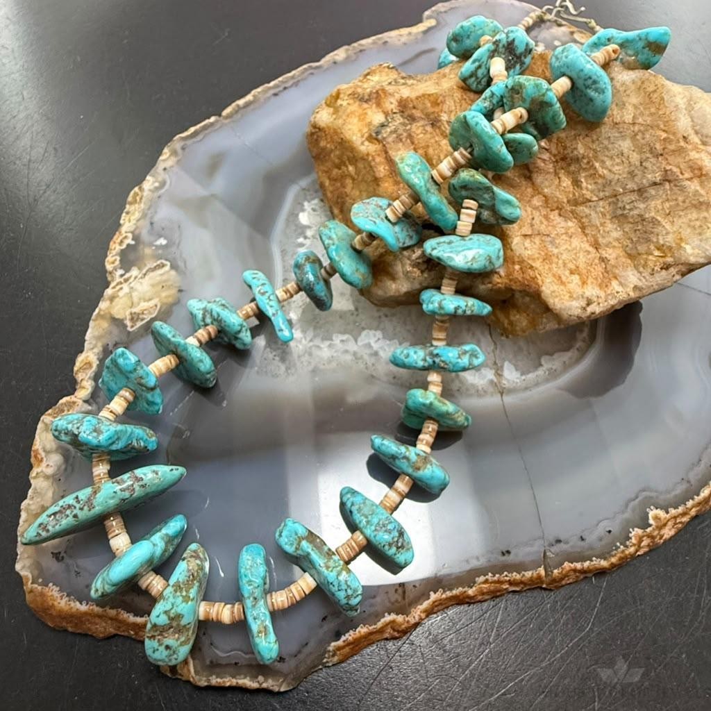 Vintage Native American Chunky Turquoise & Heishi Beads 20" Necklace For Women