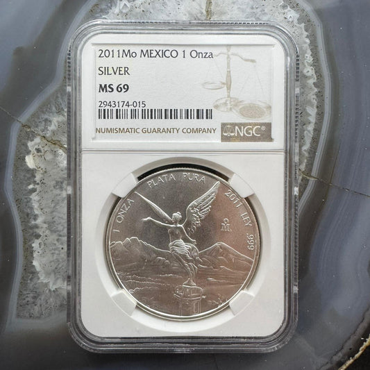 2011 Mexico One Ounce Libertad .999 Fine Silver NGC MS69 #2943174-015