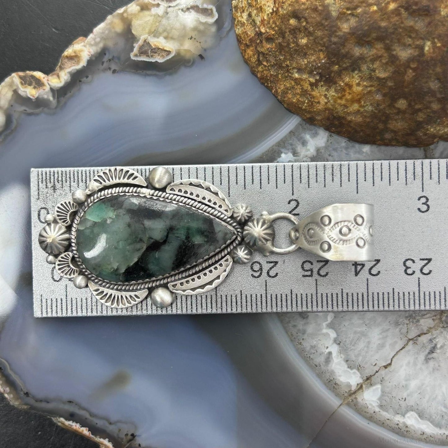 Sterling Silver Southwestern Style Teardrop Emerald Decorated Pendant For Women