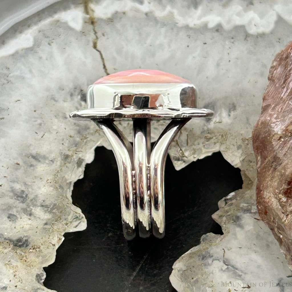 Native American Sterling  Silver Oval Pink Conch Decorated Ring Size 7.25 For Women