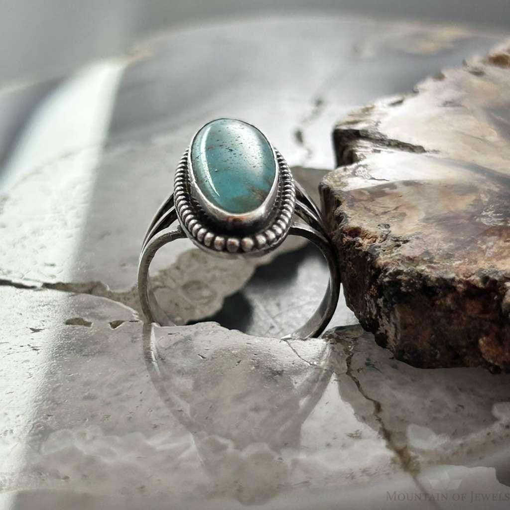 Vintage Native American Silver Oval Turquoise Split Shank Ring Size 8.5 For Women