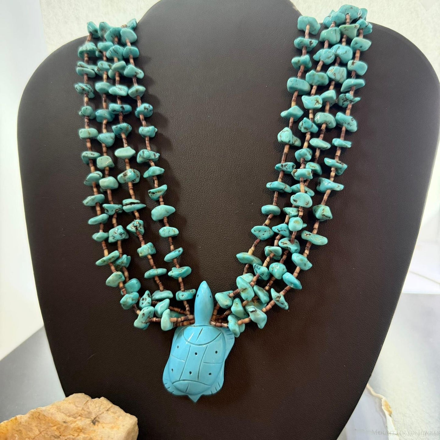 Vintage Native American 4 Starnds Turquoise & Brown Shell Beads w/Curved Turtle Necklace For Women