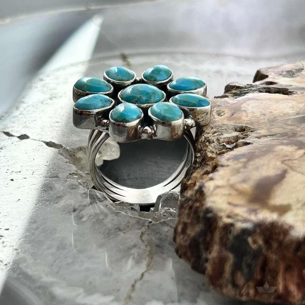 Sterling Silver Southwestern Style Mohave Turquoise Cluster Ring Size 7.75 For Women