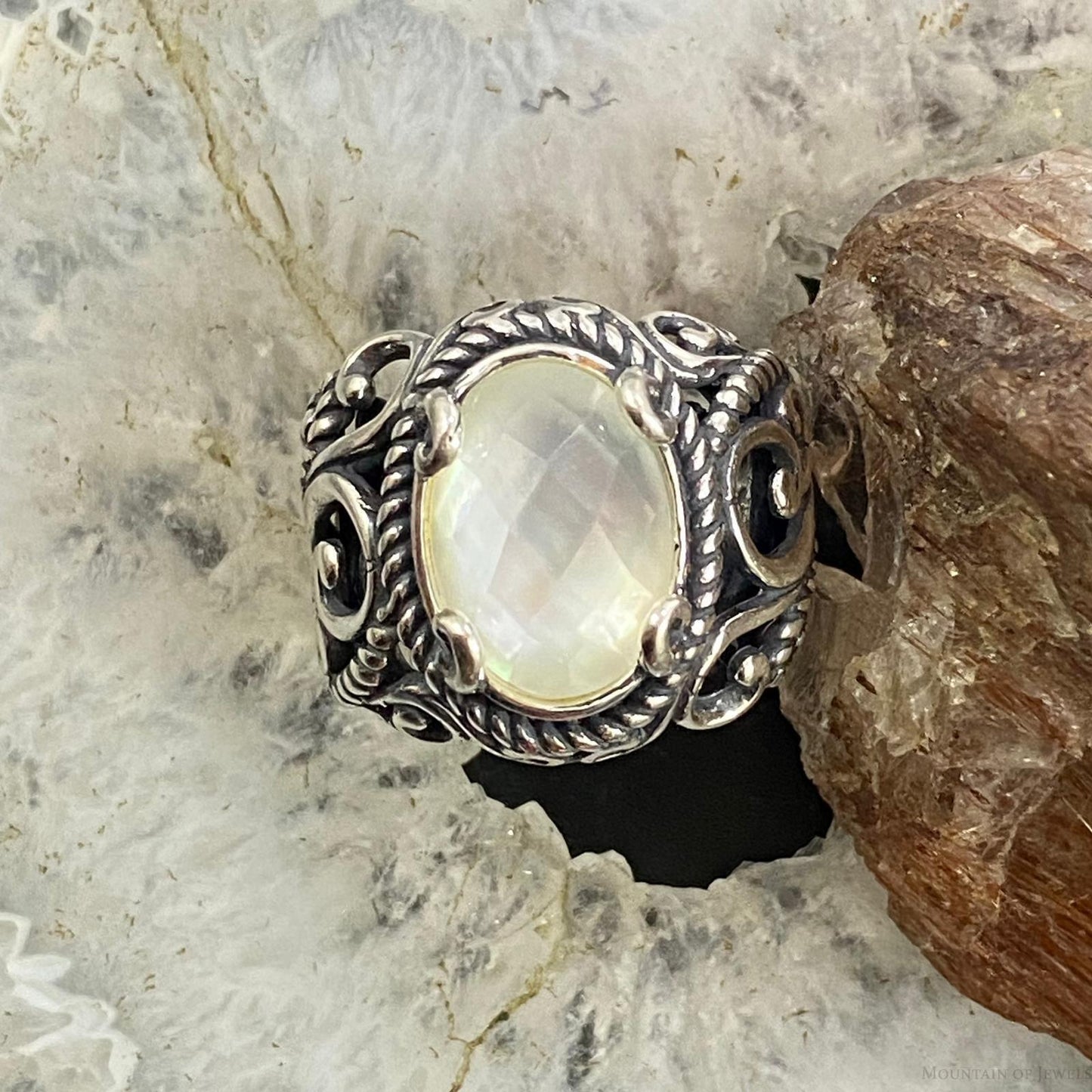 Carolyn Pollack Sterling Silver Oval Mother of Pearl & Quartz Decorated Doublet Ring For Women