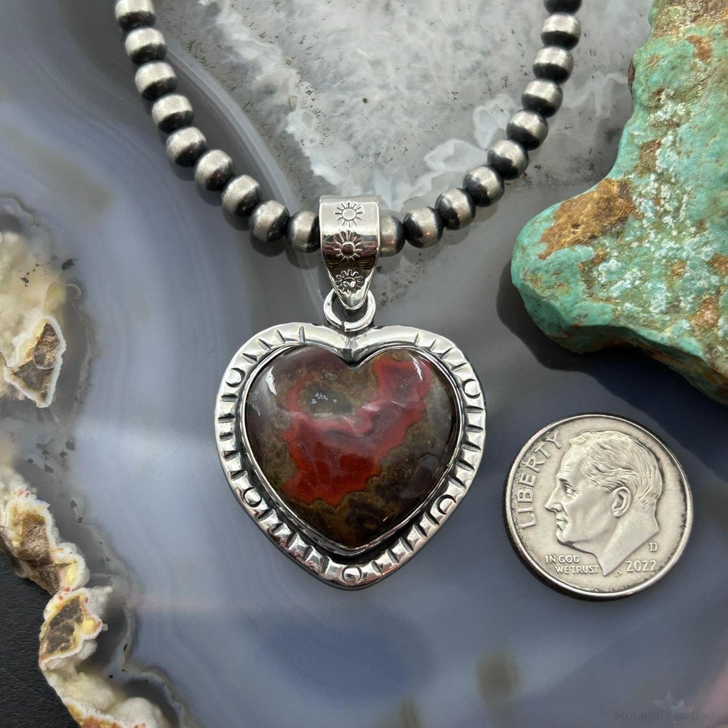 Sterling Silver Southwestern Style Seam Agate Heart Decorated Pendant For Women