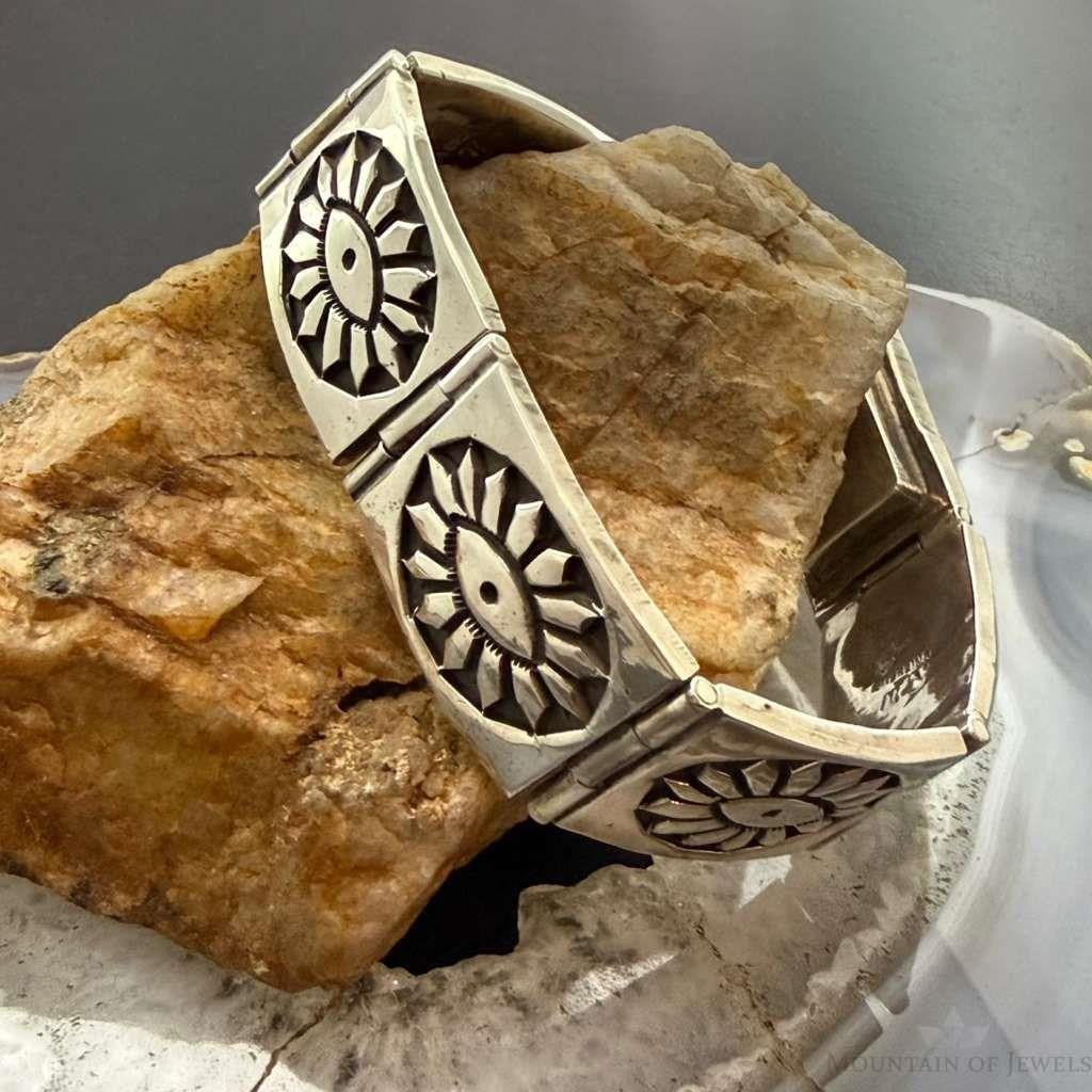 Vintage Kay Yazzie Native American Sterling Silver Overlay Link Bracelet For Women