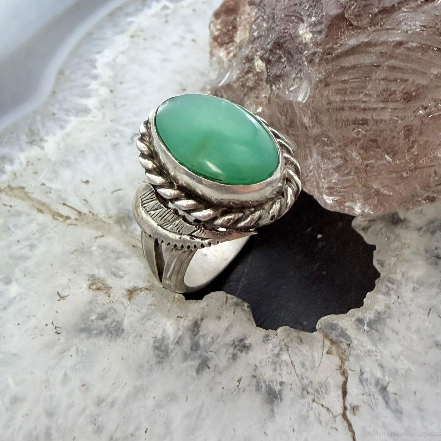 Sterling Silver Southwestern Style Oval Green Chalcedony Decorated Ring Size 8.5 For Women