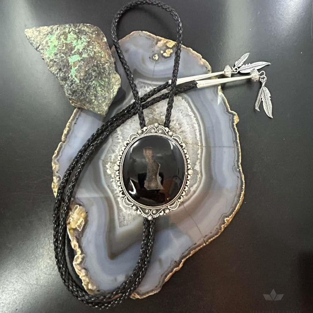 Sterling Silver Southwestern Style Large Round Onyx Decorated Bolo Tie For Men