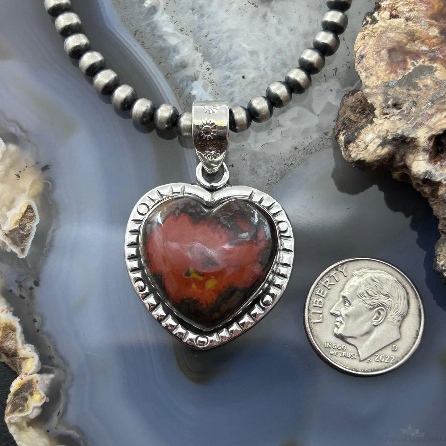 Sterling Silver Southwestern Style Seam Agate Heart Decorated Pendant For Women #1