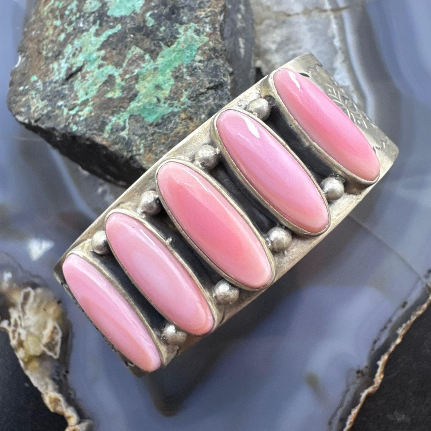 Native Americn Sterling Silver Elongated Pink Conch Single Row Bracelet For Women
