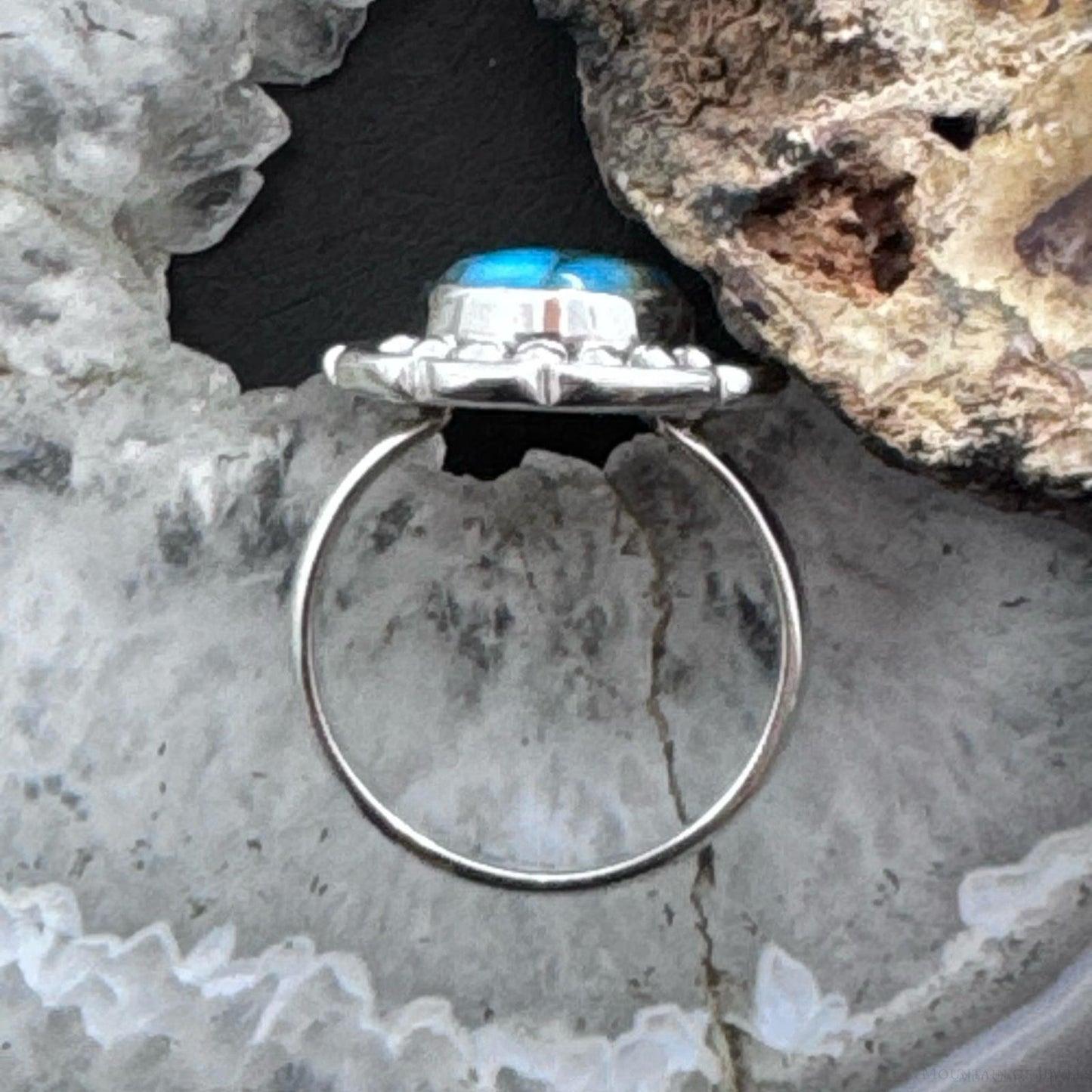 Sterling Silver Southwestern Style Oval Copper Turquoise Decorated Ring For Women