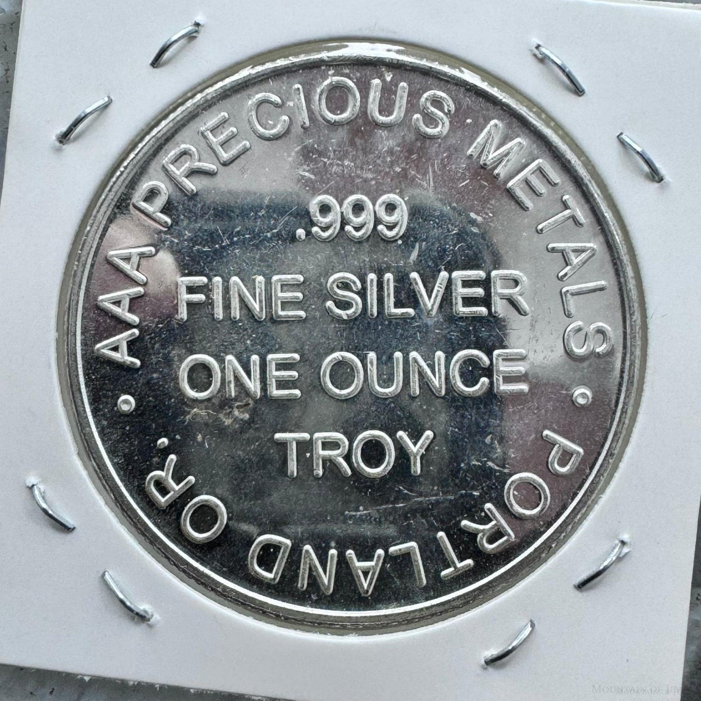 US One Troy Ounce Fine Silver Beaver Round AAA Precious Metals VF-XF #53924-3OU