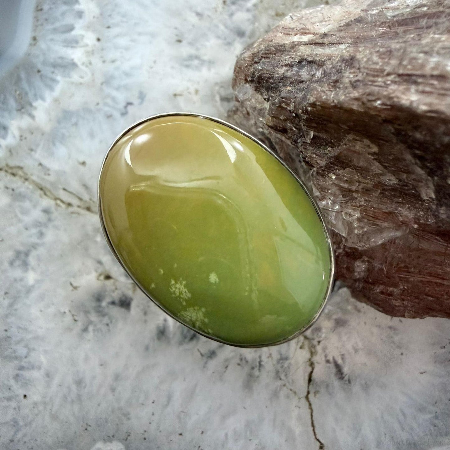 Carolyn Pollack Sterling Silver Large Oval Green Turquoise Shield Ring Size 6.25 For Women