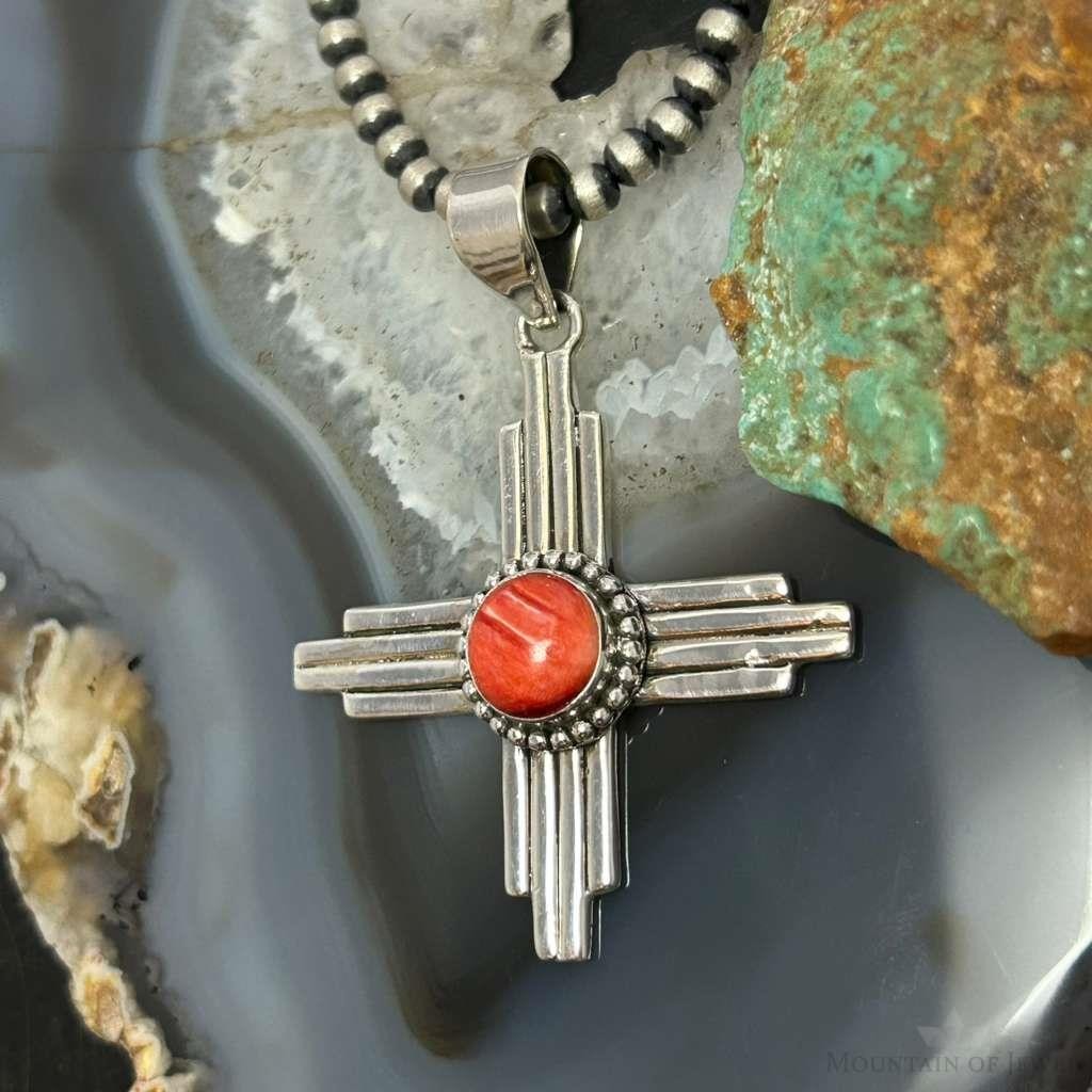 Sterling Silver Southwestern Style Rounded Spiny Oyster Unisex Zia Pendant