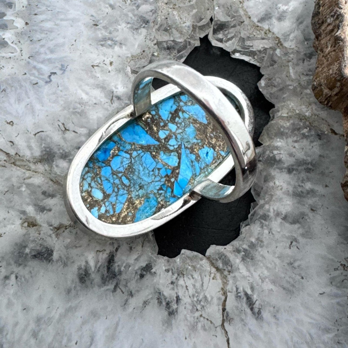Sterling Silver Southwestern Style Oval Apatite Decorated Ring Size 8.5 For Women