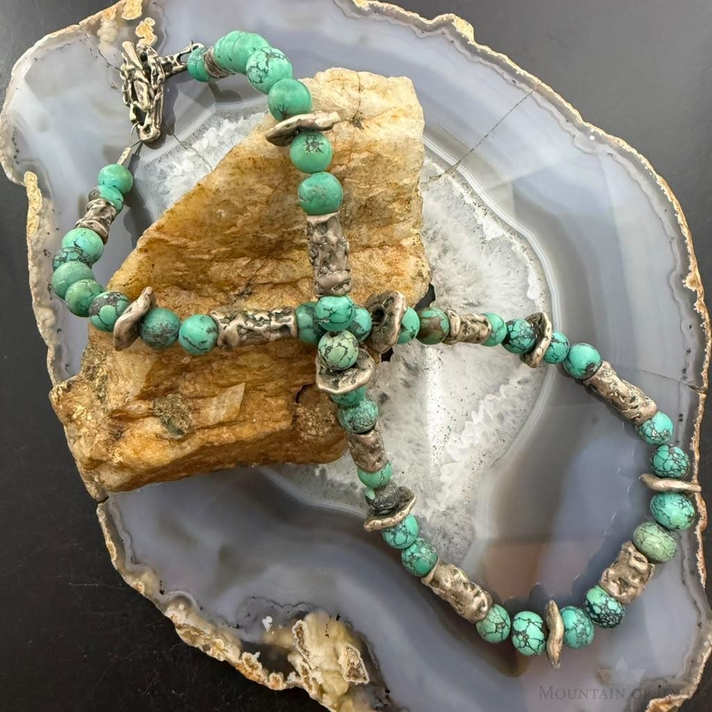 Vintage Southwestern Turquoise Beads&Chunky Silver Beads 17" Necklace For Women