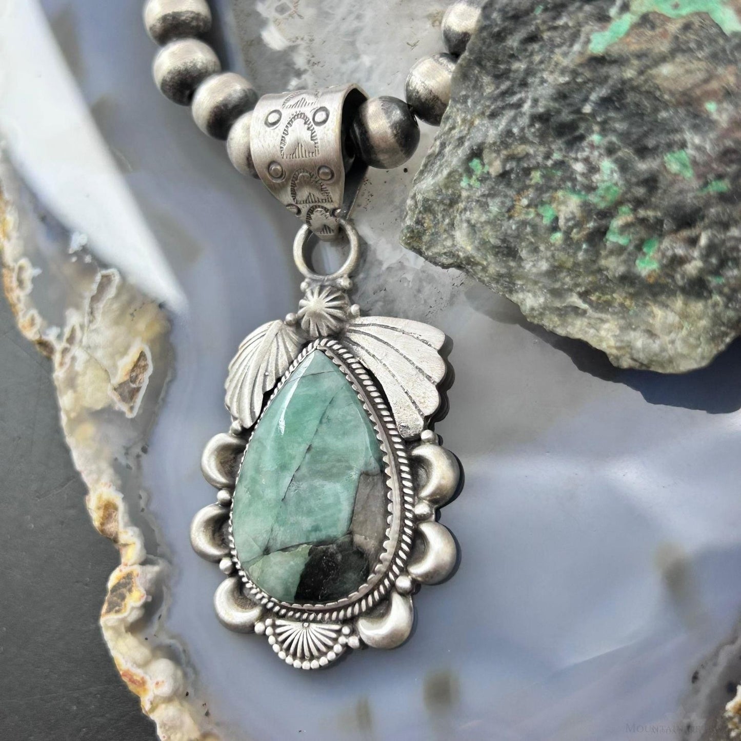 Sterling Silver Southwestern Style Teardrop Emerald Decorated Pendant For Women