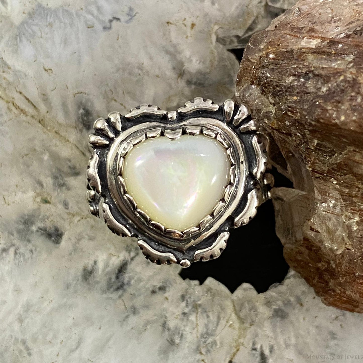Carolyn Pollack Southwestern Style Silver Mother of Pearl Heart Ring Sz Variety