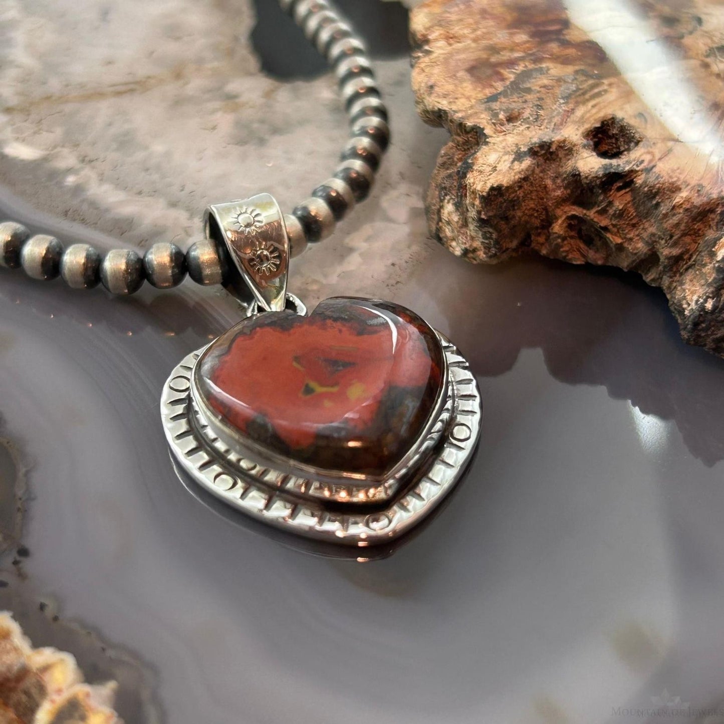 Sterling Silver Southwestern Style Seam Agate Heart Decorated Pendant For Women #1