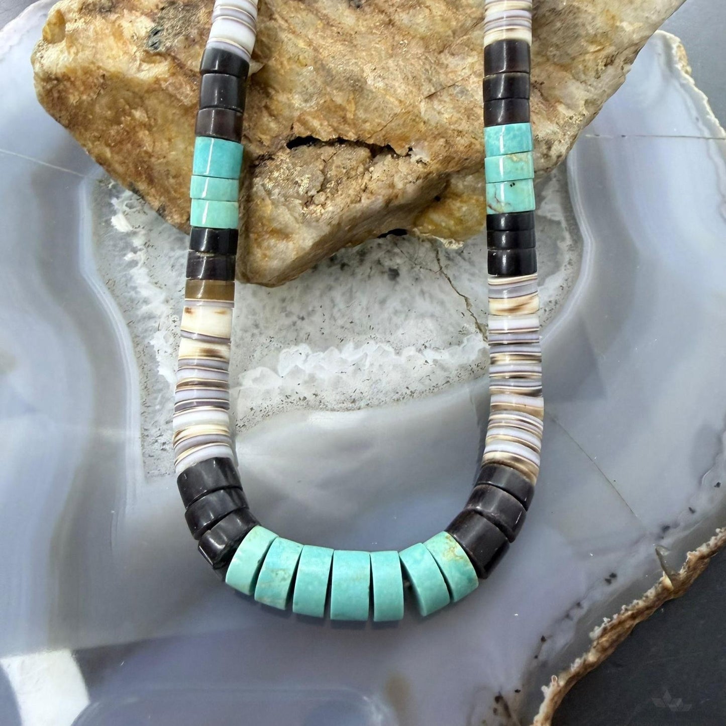 Vintage Native American Heishi and Turquoise & Onyx Beads 16" Necklace For Women