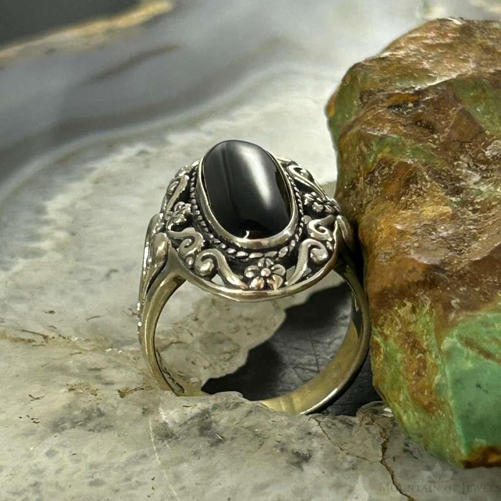 Carolyn Pollack Sterling Silver Oval Onyx Decorated Ring Size 5, 9 For Women