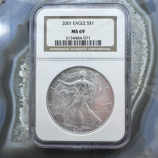 2001 US 1.0oz .999 Fine Silver American Silver Eagle NGC MS69 #3134484-071EX