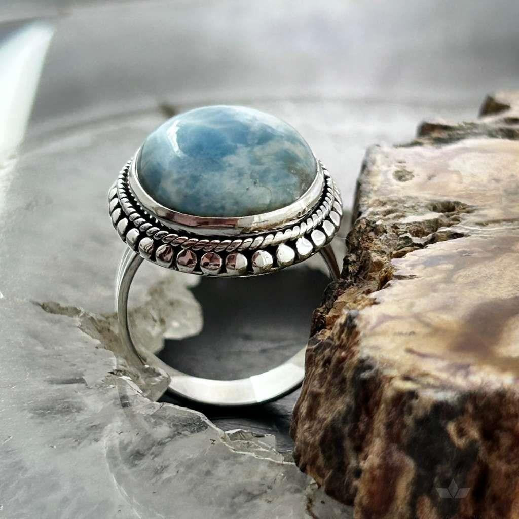 Sterling Silver Southwestern Style Oval Larimar Decorated Bar Ring Size 7 For Women