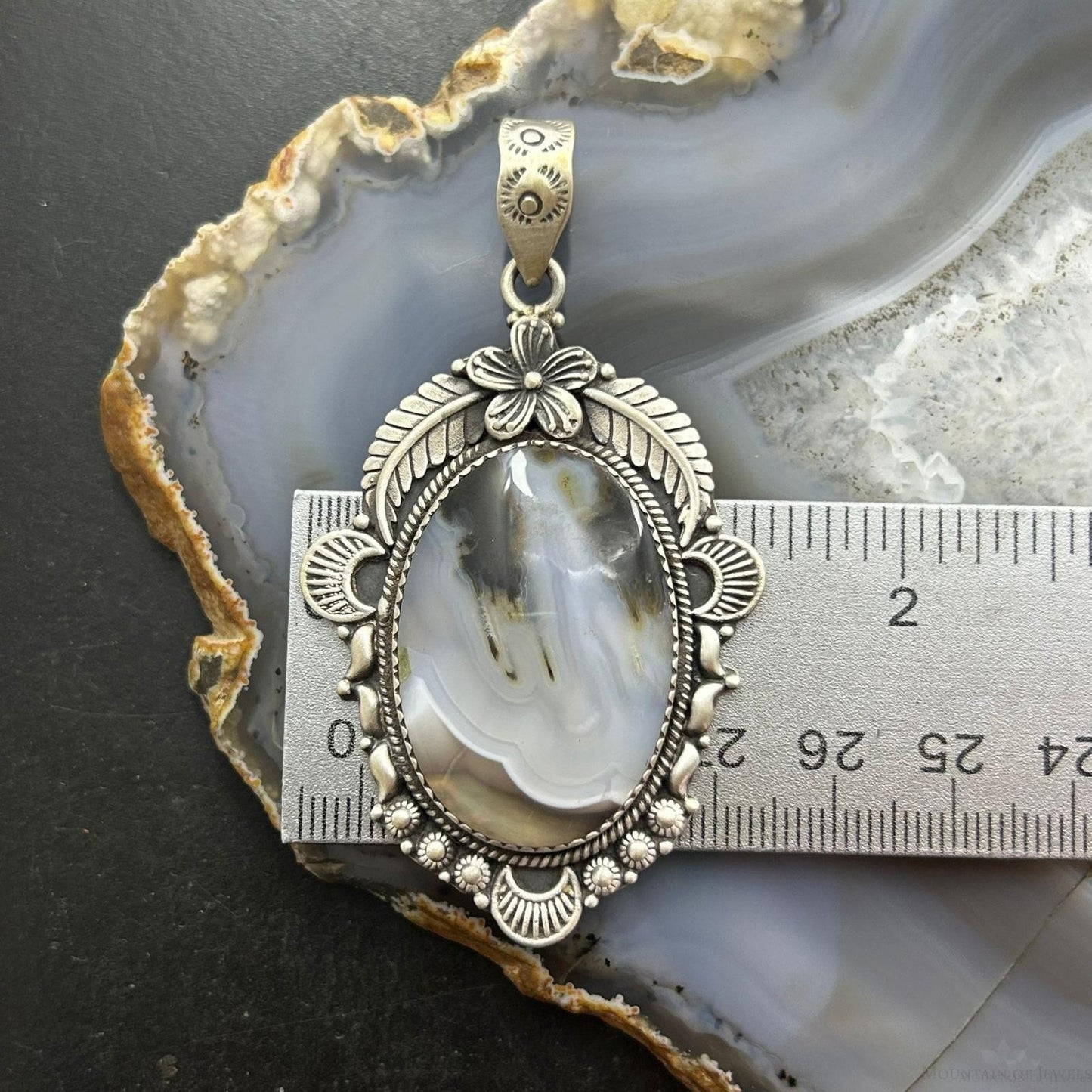 Sterling Silver Southwestern Style Oval Moss Agate Tube Decorated Pendant For Women