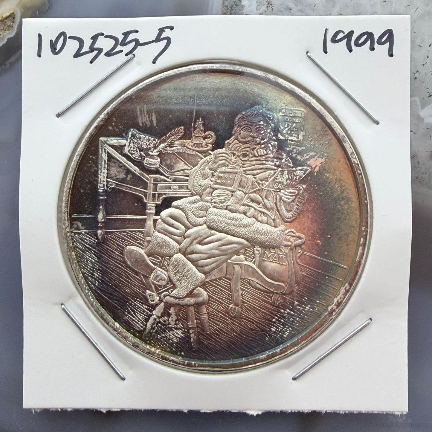 Vintage US 1999 One Troy Ounce .999 Fine Silver Holiday Theme #102525-5HXPE