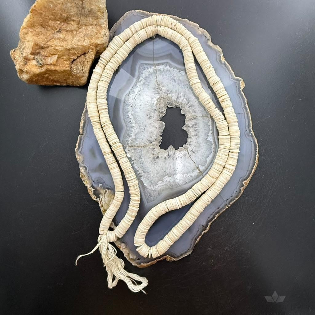 Vintage Native American Heishi Shell Strung 34" Necklace For Women