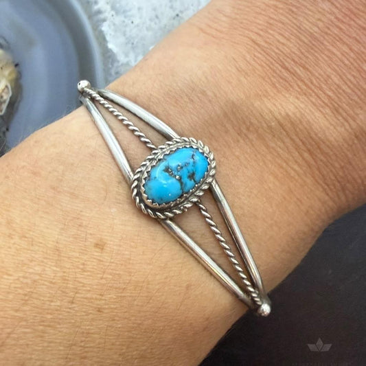 Vintage Native American Silver Natural Turquoise Split Shank Bracelet For Women