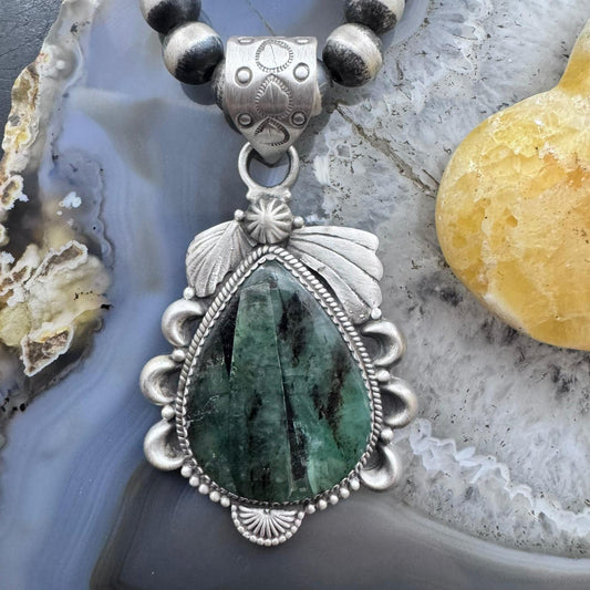 Sterling Silver Southwestern Style Teardrop Natural Emerald Decorated Pendant For Women