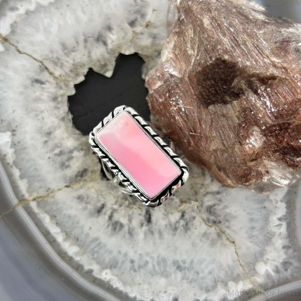 Native American Sterling Silver Rectangle Pink Conch Bar Ring Size 7 For Women