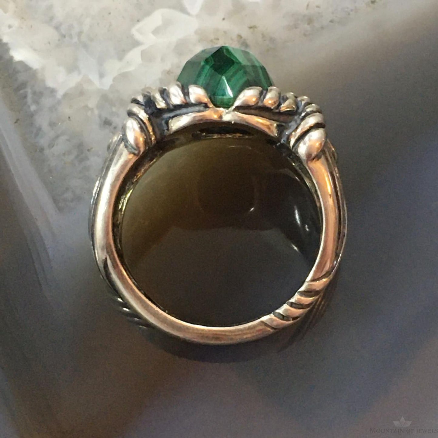 Carolyn Pollack Vintage Sterling Silver Oval Faceted Malachite Shield Ring For Women