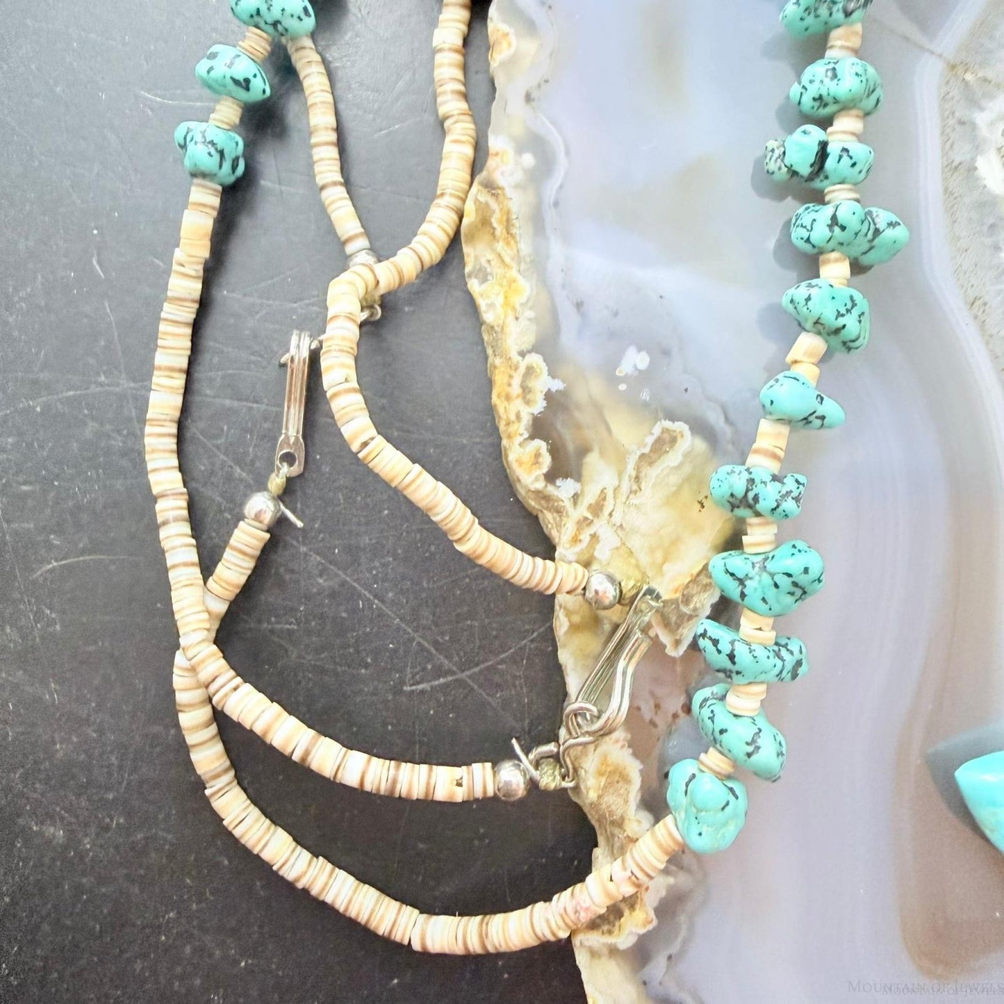 Vintage Native American 2 Strand Kingman Turquoise w/Fetish Bear Necklace