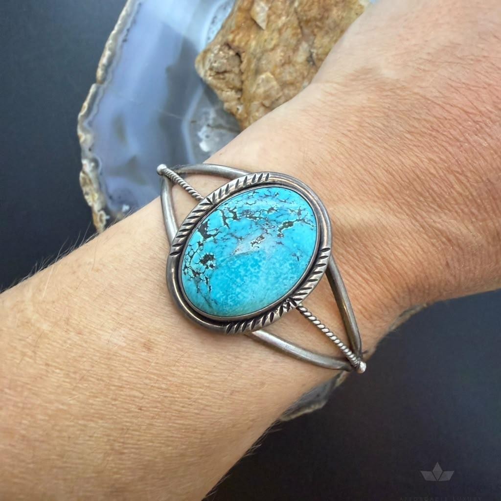 Sterling Silver Native American Oval Turquoise Split Shank Bracelet For Women