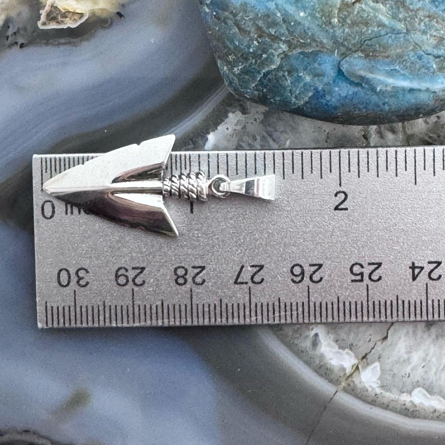 Sterling Silver Southwestern Style Shiny Arrowhead Unisex Pendant