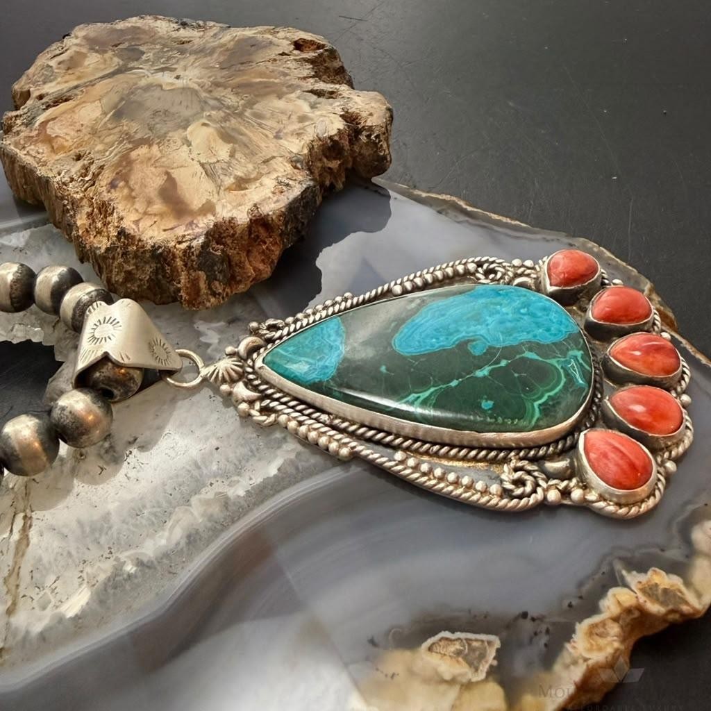 Sterling Silver Southwestern Style Teardrop Malachite Chrysocolla & Spiny Oyster Pendant For Women