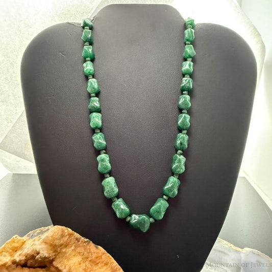 Vintage Sterling Silver  Knobby Shaped Aventurine Beaded Strung 22" Necklace For Women