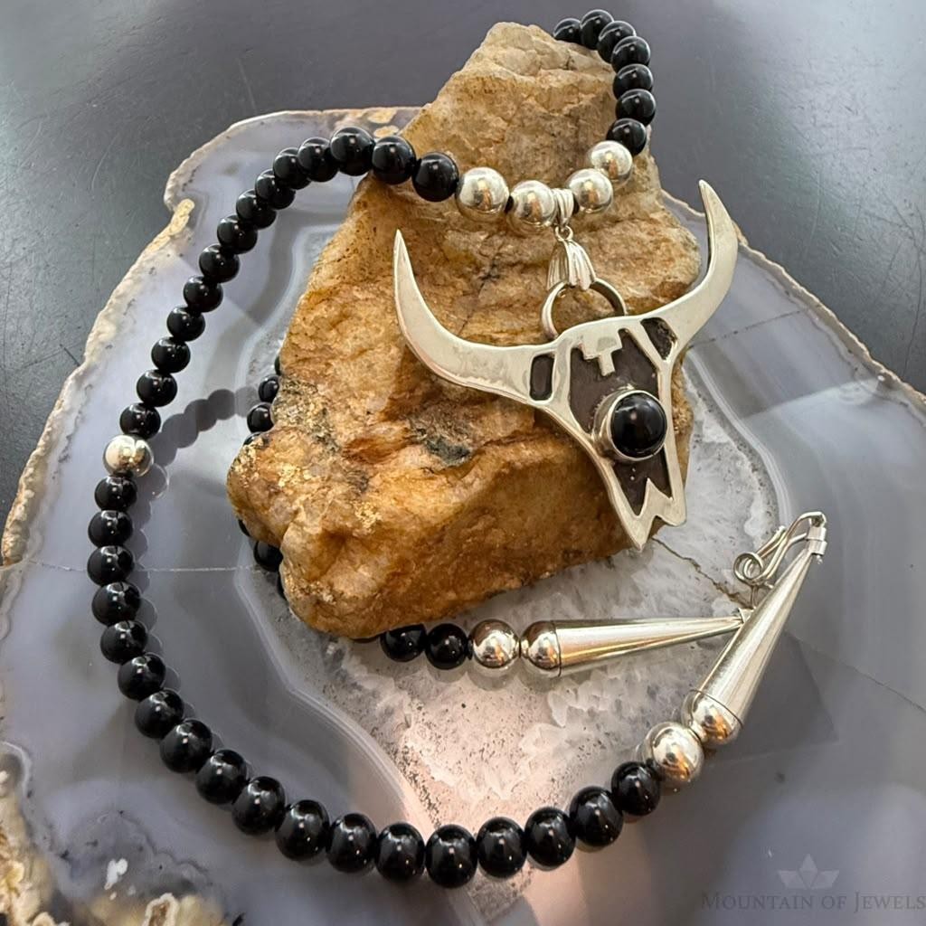 Frank Chavez Sterling Silver Native American Long Horn on Onyx 21" Necklace For Women