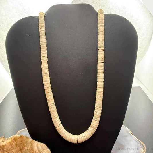 Vintage Native American Heishi Shell Strung 34" Necklace For Women